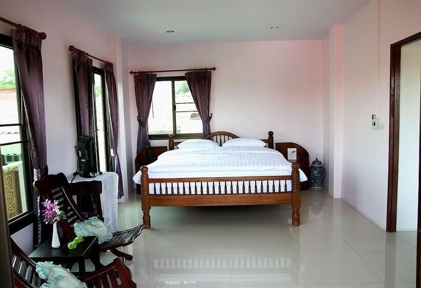 فندق Loy Manee House