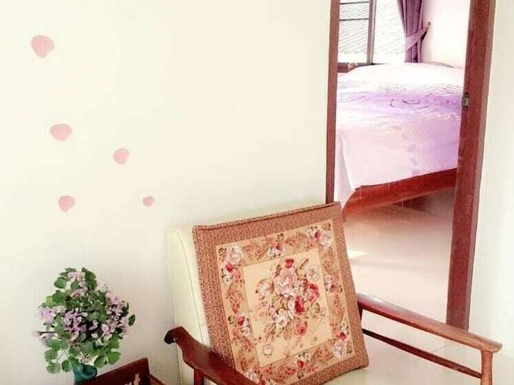 فندق Loy Manee House