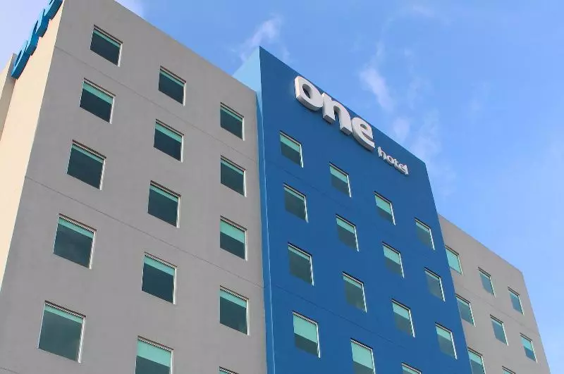 Hôtel One Leon Poliforum