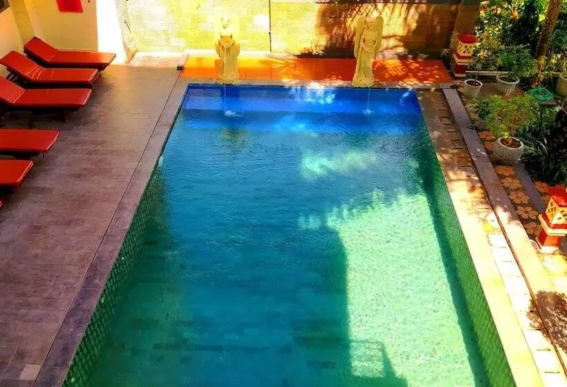 هتل Puri Saron Denpasar