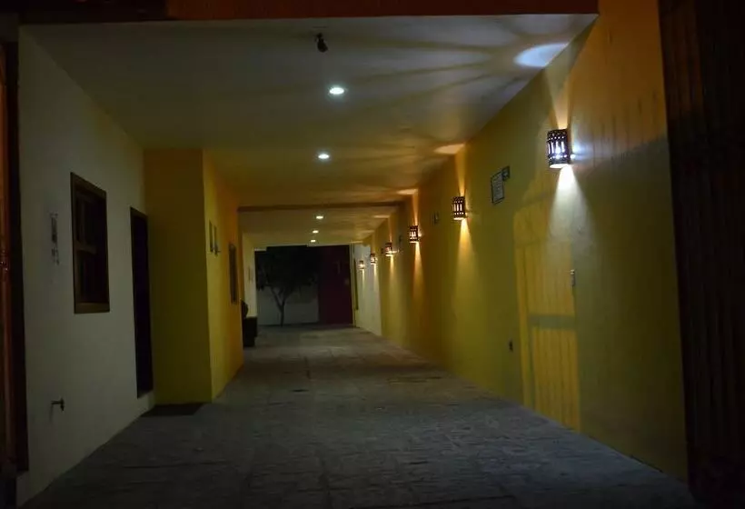 Отель Quinta Tequillan