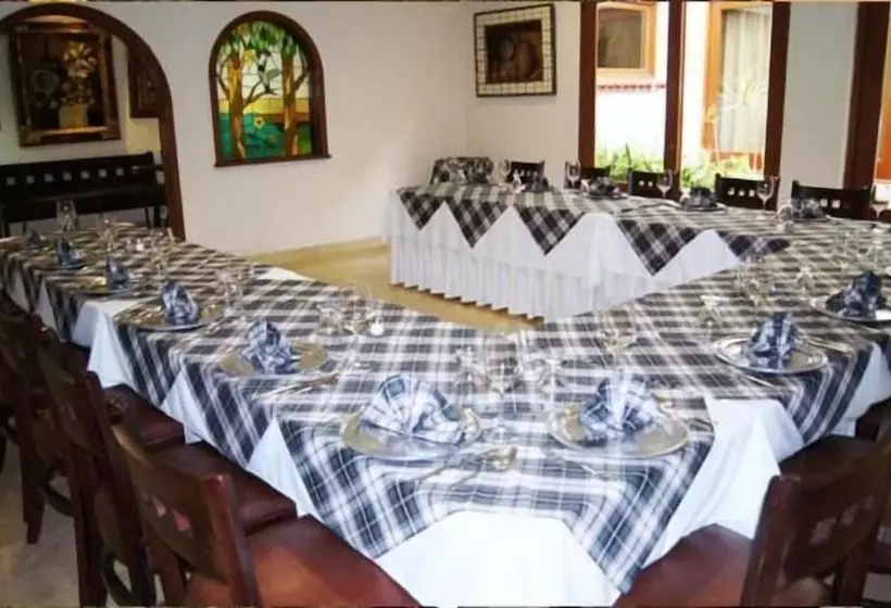 فندق Suites Colibri