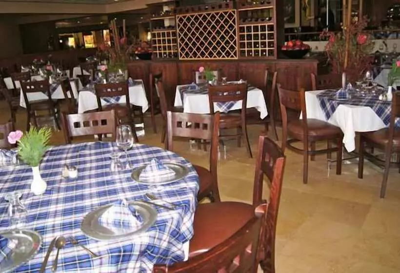 فندق Suites Colibri