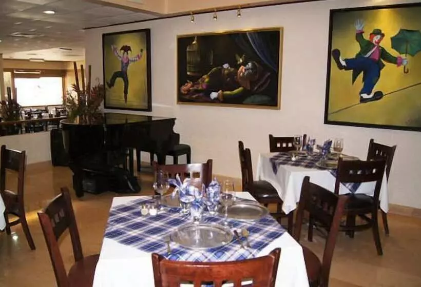 فندق Suites Colibri