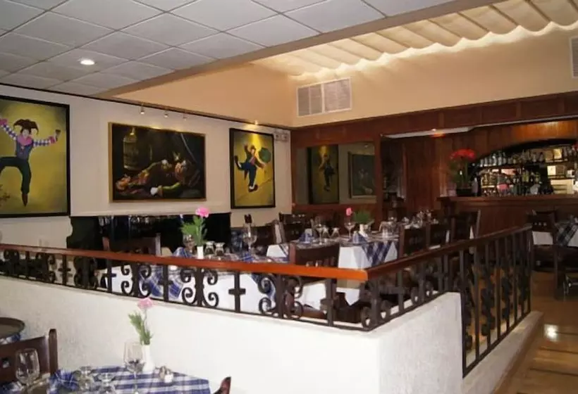 فندق Suites Colibri