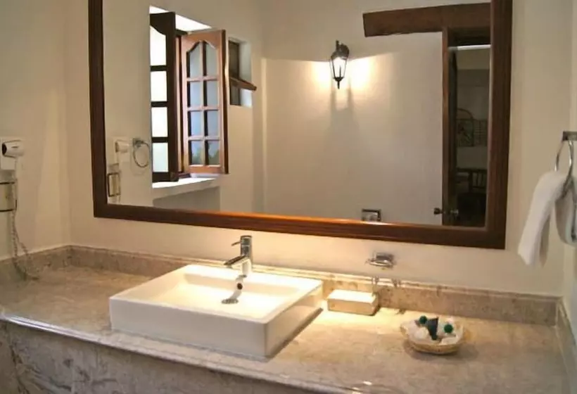 فندق Suites Colibri