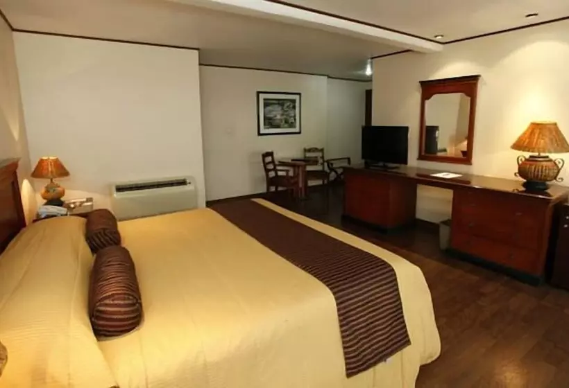 فندق Suites Colibri