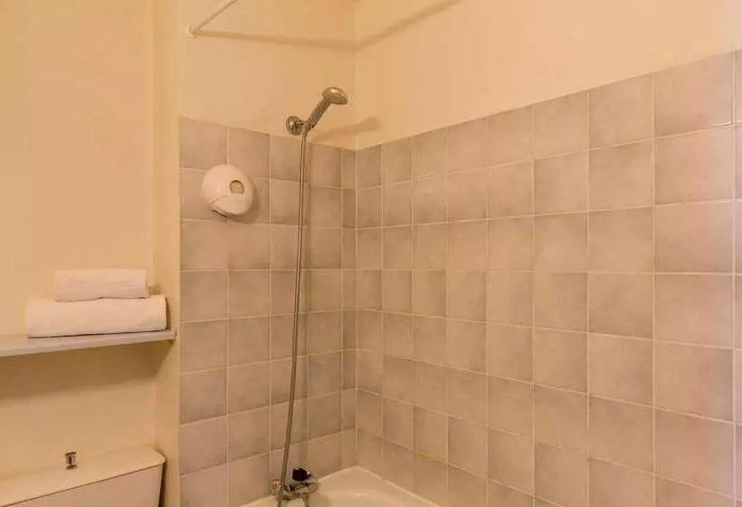 Отель The Originals City, Angers Sud, Le Village 49