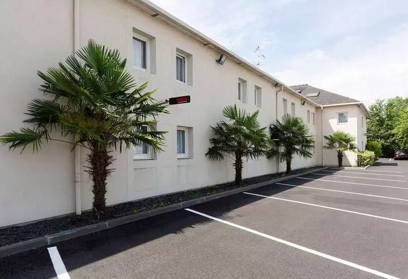 Отель The Originals City, Angers Sud, Le Village 49