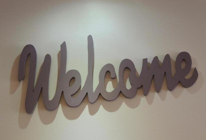 ホテル White House