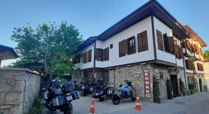 ホテル Yorgancıoglu Konak