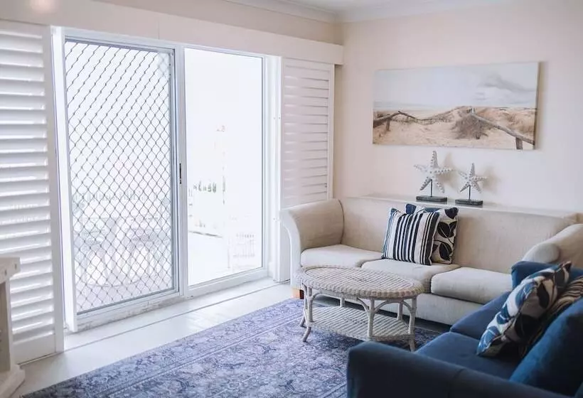 Surfers Horizons Resort