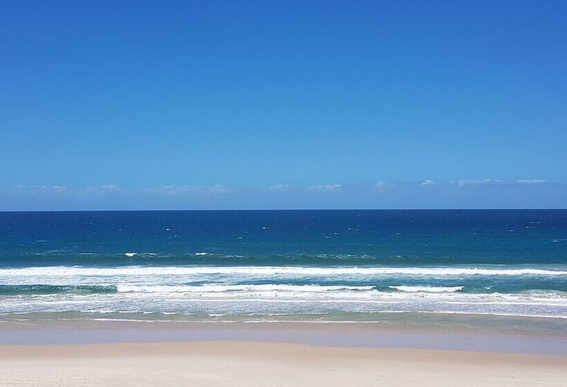 Surfers Horizons Resort