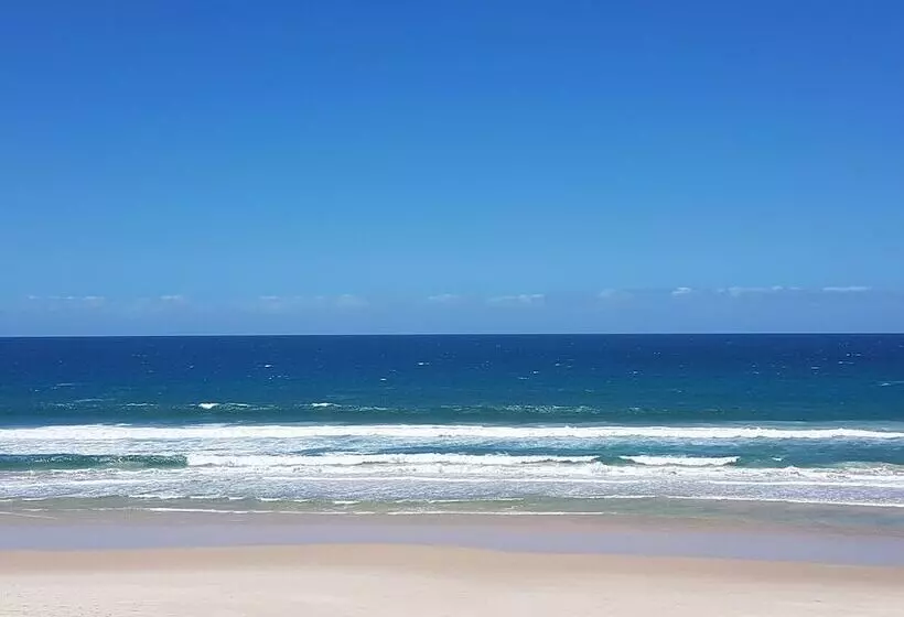 Surfers Horizons Resort