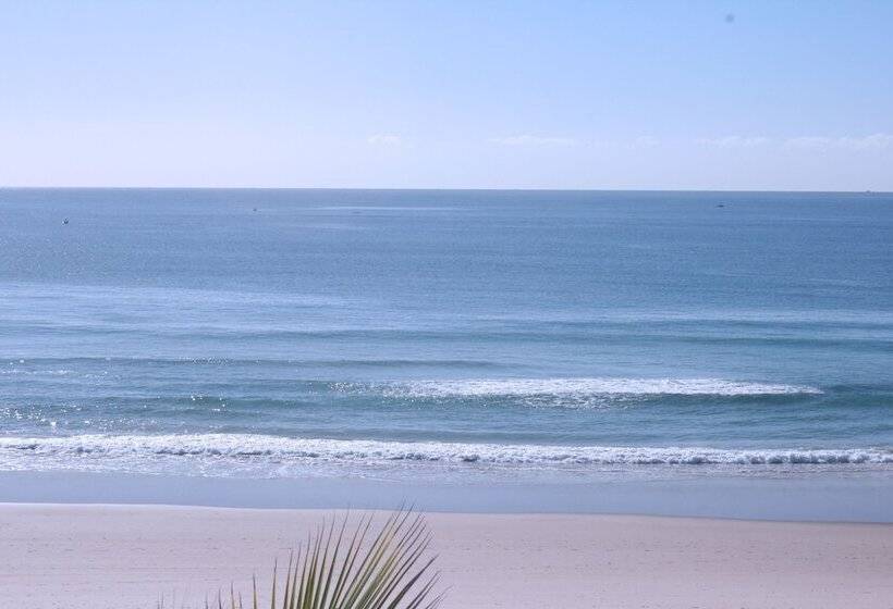 Surfers Horizons Resort