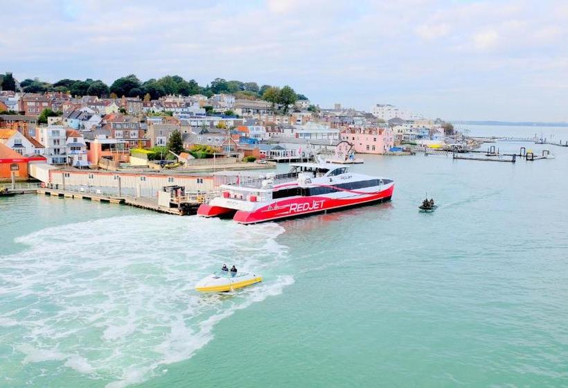 Theatre House Apartment 2