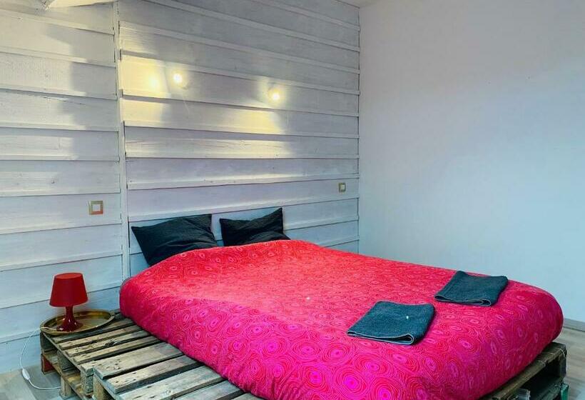 Nocleg ze śniadaniem Chambre D Hôtes Dans Les Champs