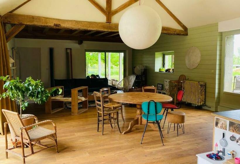 住宿加早餐  Chambre D Hôtes Dans Les Champs