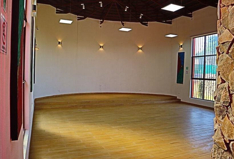 فندق Masia Arameni