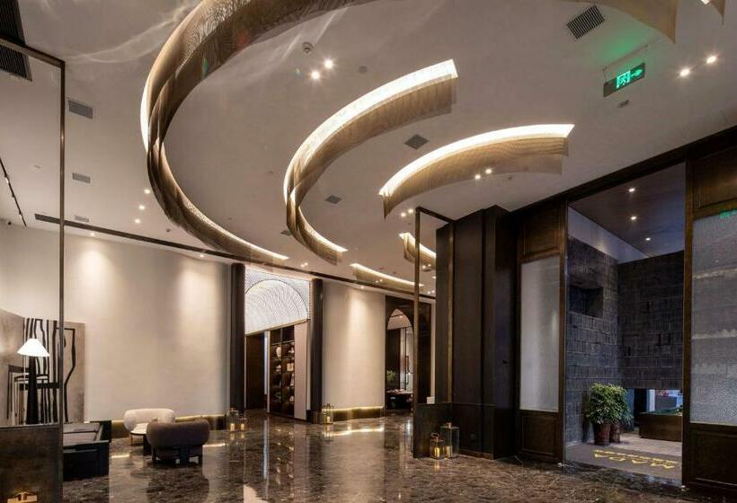 Hotel Ramada By Wyndham Shaoyang County West