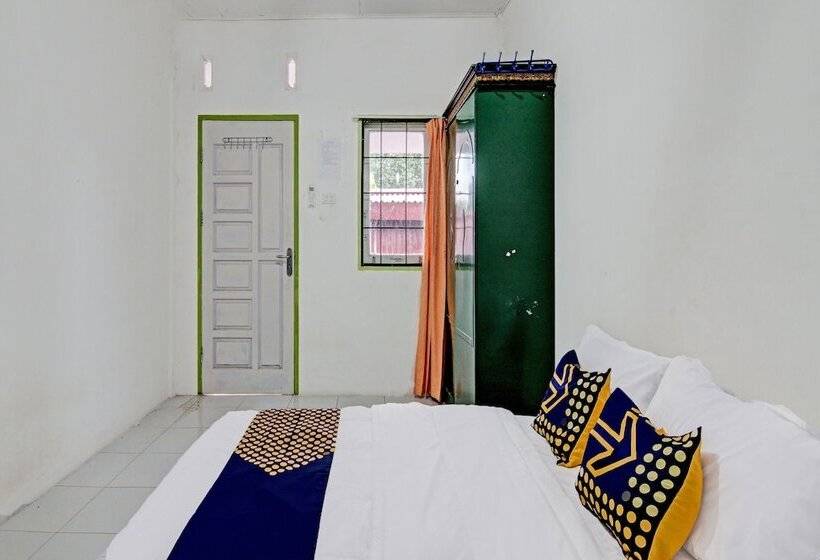 酒店 Spot On 91950 Guest House Teknong Syariah