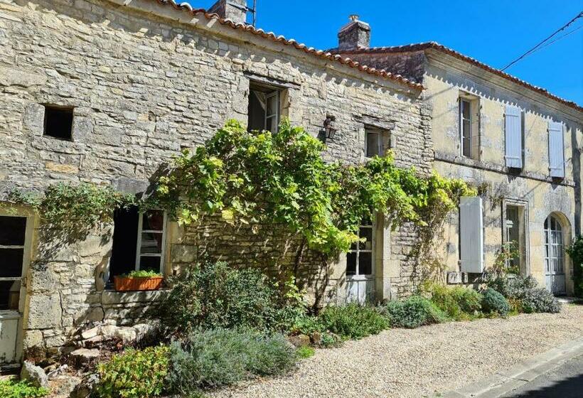 بنسيون La Maison Du Commandeur