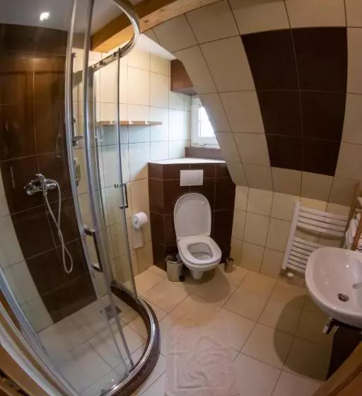 Majatalo Penzión Skorušina