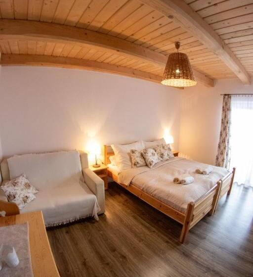 ペンション Penzión Skorušina