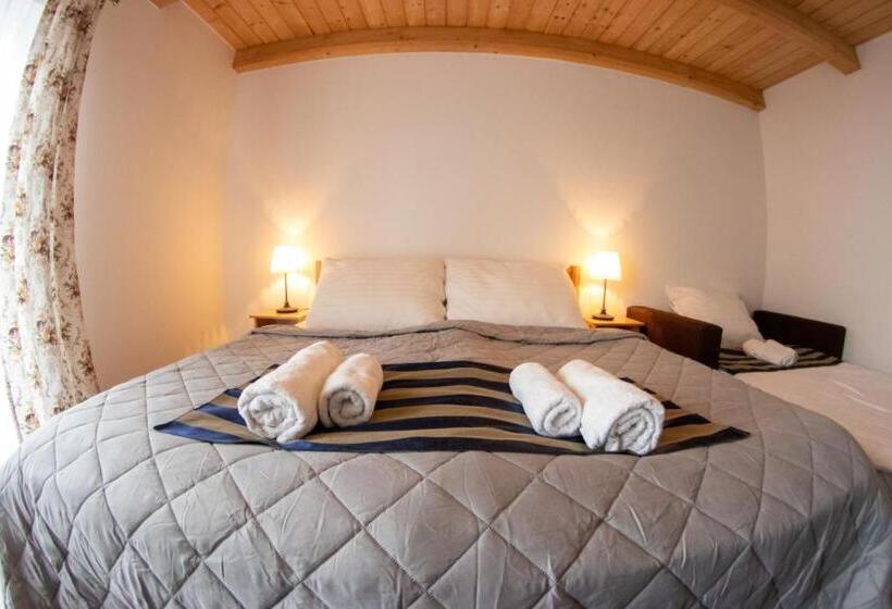 ペンション Penzión Skorušina