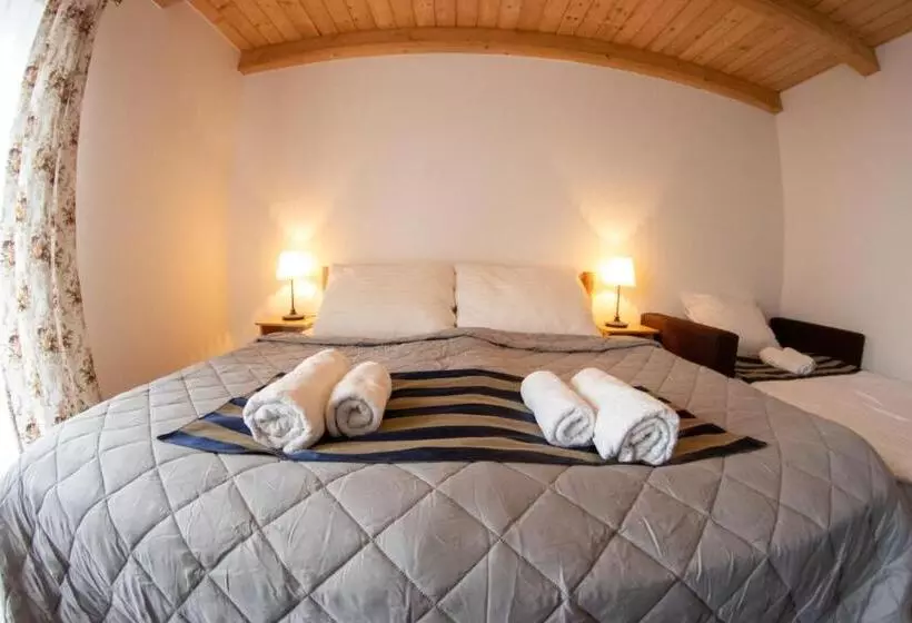 Majatalo Penzión Skorušina