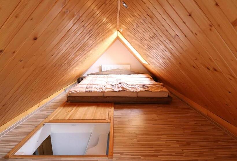 ペンション Penzión Skorušina