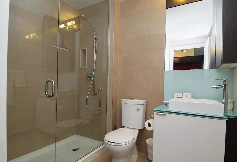 Atlas Suites  Cn Tower & Convention Centre Furnished Apart