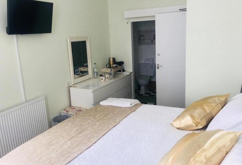 تختخواب و صبحانه Highlea Guest House