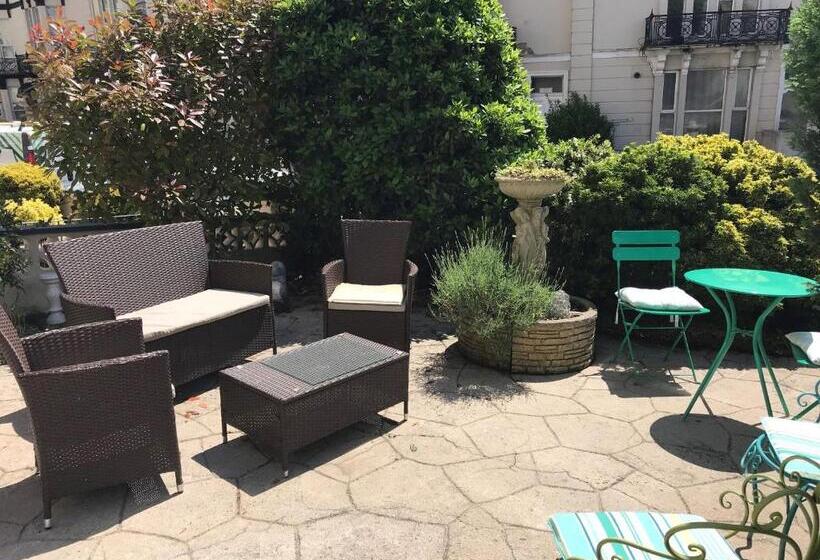 تختخواب و صبحانه Highlea Guest House