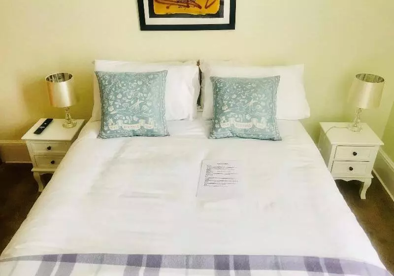 Bed and Breakfast Highlea Guest House