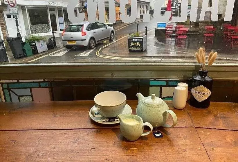 민박 King William Iv