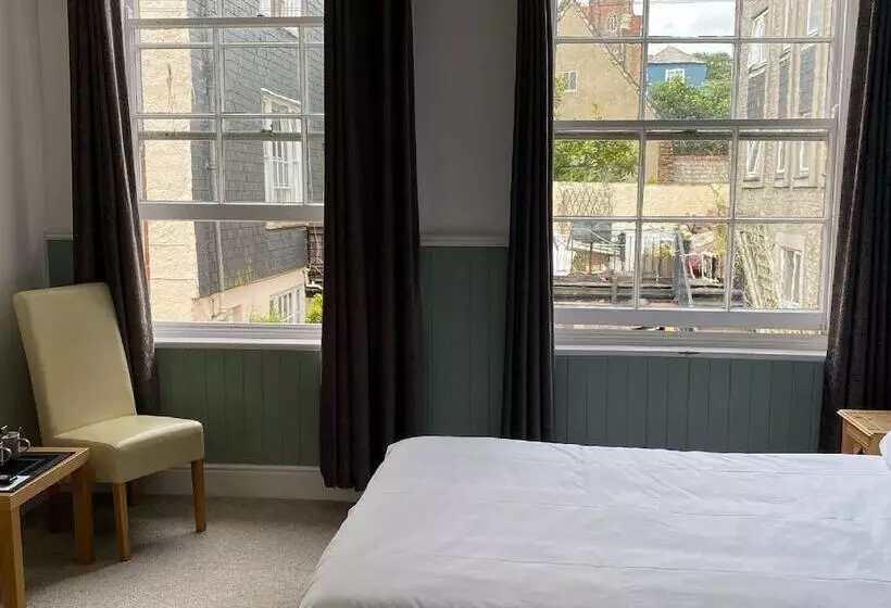 민박 King William Iv