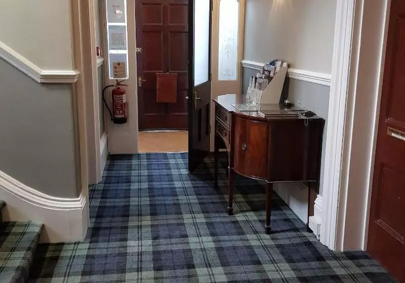 Nocleg ze śniadaniem Kingswood Guest House