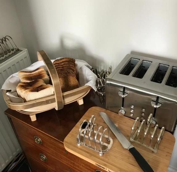 تختخواب و صبحانه The Fitzroy