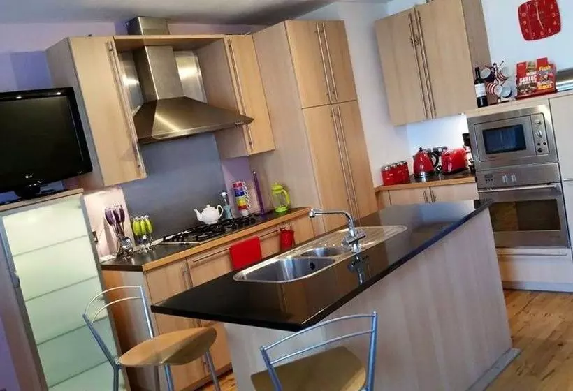 Belfast Luxury Apartment