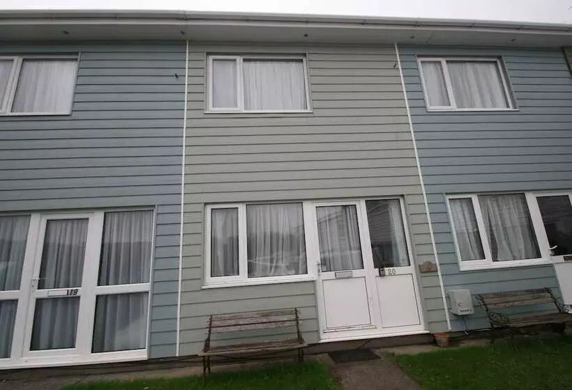 Freshwater Bay Holiday Cottages