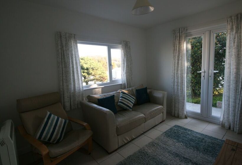 Freshwater Bay Holiday Cottages