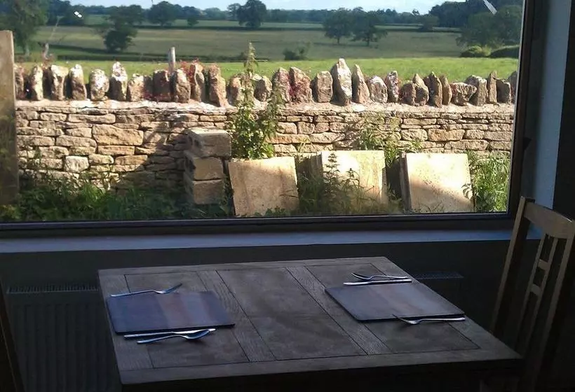 민박 Greyfox House