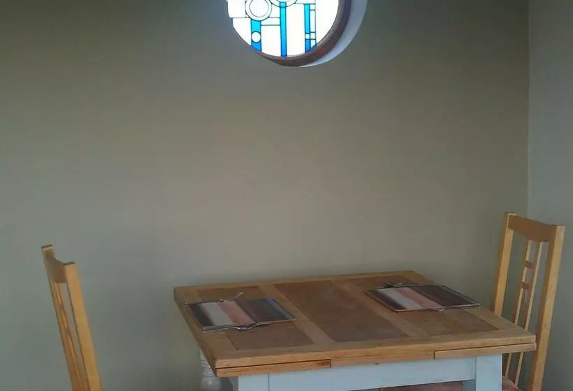 민박 Greyfox House