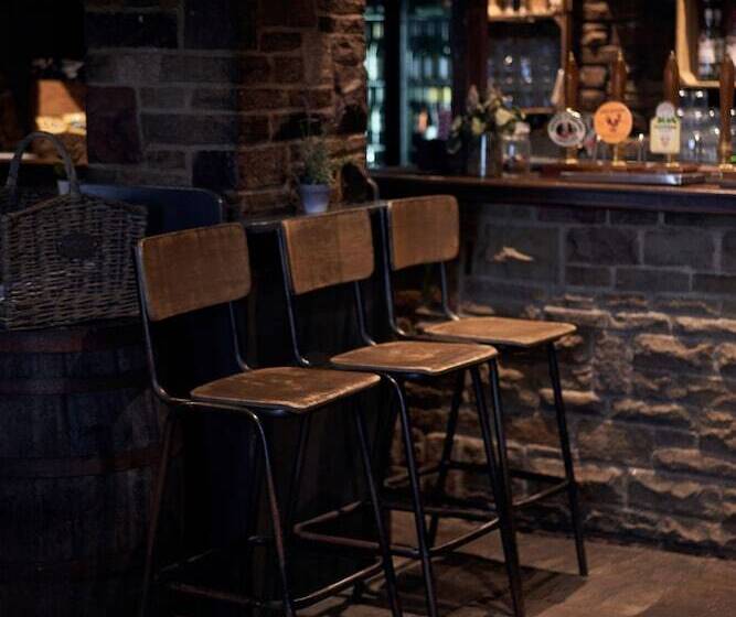 فندق The Alma Inn