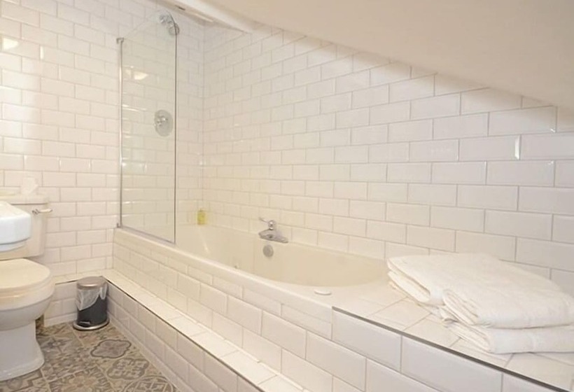 فندق The Alma Inn