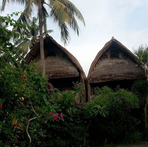 Hotel Anom Beach