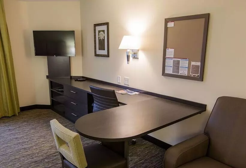 酒店 Candlewood Suites Overland Park W 135th St, An Ihg