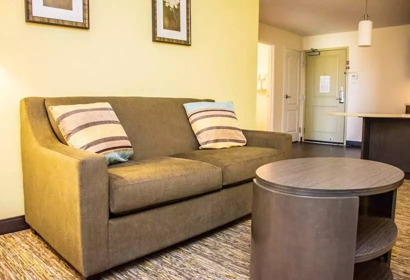 酒店 Candlewood Suites Overland Park W 135th St, An Ihg