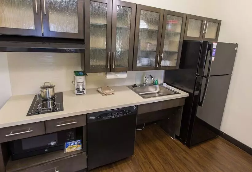 酒店 Candlewood Suites Overland Park W 135th St, An Ihg